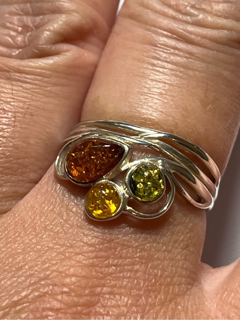 925 Sterling Silver Trio Amber Ring in Cognac, Honey & Olive
Size 8